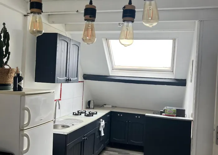 Wingflat Entier Centre Proche Naval Cite De La Quartier Calme Apartment *