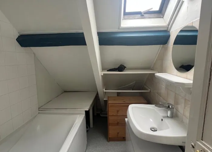 Apartment Wingflat Entier Centre Proche Naval Cite De La Quartier Calme