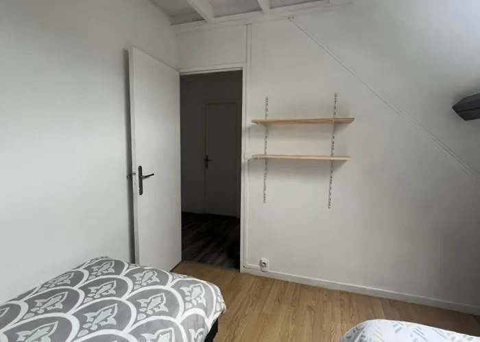 Wingflat Entier Centre Proche Naval Cite De La Quartier Calme Apartment